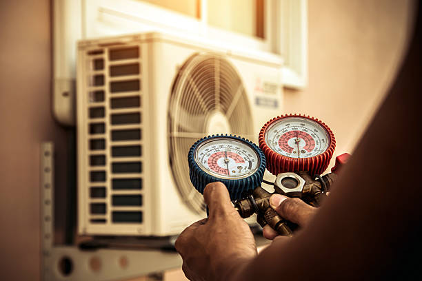 Professional Hvac technician working in Columbus, MN